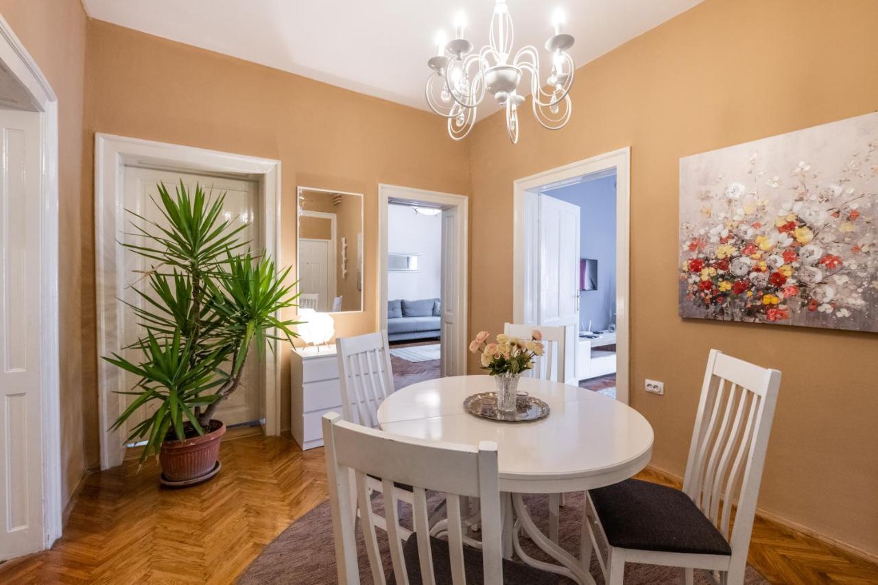 Neimar Apartment With Great Wi-Fi And Free Parking Belgrado Buitenkant foto